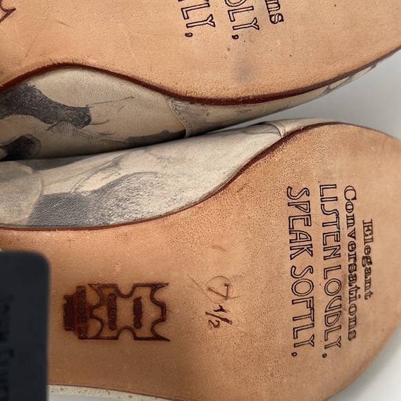 John Fluevog Vintage Floral Leather Booties Block Heel Size 7.5 Rare Art Deco - Picture 10 of 11